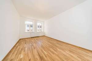 Lichtdurchflutete 2-Zimmer-Wohnung mit Balkon – Die vollständige Adresse der Immobilie erhältst du vom Anbieter., 4299 Stötteritz, Leipzig – Vorschaubild 2