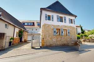 ~~ HAUS IN KLINGENMÜNSTER ( ALS WOHNEIGENTUM, 2 STELLPLÄTZE, ANBAU, OHNE GARTEN ) ~~ – Die vollständige Adresse der Immobilie erhältst du vom Anbieter., 76889 Klingenmünster – Vorschaubild 2