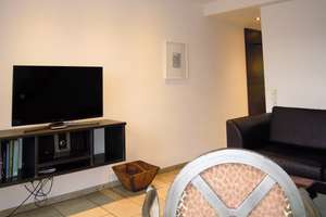 Möbliertes Maisonette Apartment  in stilvollem Ambiente in der Düsseldorfer Innenstadt – Stephanienstr. 6, 40211 Stadtmitte, Düsseldorf – Vorschaubild 7