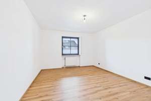 Erstbezug nach Modernisierung: Großzügige 3-Zimmer-Wohnung mit Balkon in begehrter Lage! – Die vollständige Adresse der Immobilie erhältst du vom Anbieter., 93051 Kumpfmühl-Ziegetsdorf-Neuprüll, Regensburg – Vorschaubild 13