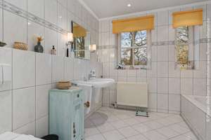 Property thumbnail 48