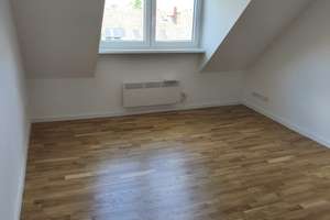 Geräumige Dachgeschosswohnung in Südstadt