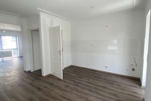 Stilvolle und helle 2-Zimmer-Wohnung mit Balkon in ruhiger Wohnlage von  Offenbach am Main – 63067 Messehalle, Offenbach am Main – Vorschaubild 7