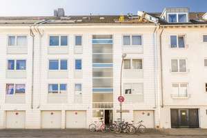 Ehrenfeld: Bezugsfreie 2-Zimmer-Wohnung mit Balkon - ideal für Eigennutzer und Kapitalanleger! – Die vollständige Adresse der Immobilie erhältst du vom Anbieter., 50825 Ehrenfeld (Ortsteil), Köln – Vorschaubild 1