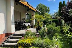 Freistehendes Zweifamilienhaus mit Doppelgarage in KS Oberzwehren – Die vollständige Adresse der Immobilie erhältst du vom Anbieter., 34132 Oberzwehren, Kassel – Vorschaubild 4
