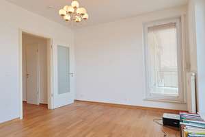 Traumhafte Maisonette-Wohnung über den Dächern von Mariendorf – Die vollständige Adresse der Immobilie erhältst du vom Anbieter., 12107 Mariendorf, Berlin – Vorschaubild 6