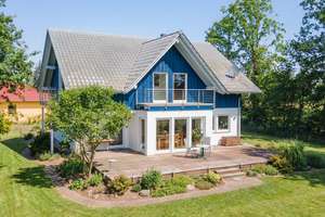 Exklusives Landhaus in Fredersdorf - Mit hochwertiger Ausstattung und fantastischem Parkanwesen – Die vollständige Adresse der Immobilie erhältst du vom Anbieter., 15370 Fredersdorf-Vogelsdorf – Vorschaubild 1
