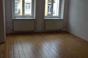 Schöne 3-Zimmer-Wohnung  mit 2 Balkonen und Garage im Hinterhof in Hamburg Eppendorf – Hamburg – Vorschaubild 2