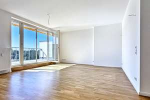 Lichtdurchflutetes Penthouse mit großer Sonnenterrasse & Loftcharakter nahe Schlosspark – Blankenburger Str. 16, 13156 Niederschönhausen, Berlin – Vorschaubild 3