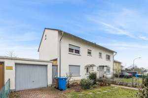 Doppelhaushälfte mit schönem Gartengrundstück in Limburg! – Die vollständige Adresse der Immobilie erhältst du vom Anbieter., 65549 Limburg an der Lahn – Vorschaubild 2