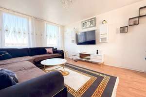 Vermietete 4-Zimmer-Wohnung mit zwei Balkonen und attraktivem WG-Potenzial – Die vollständige Adresse der Immobilie erhältst du vom Anbieter., 90429 Muggenhof, Nürnberg – Vorschaubild 2