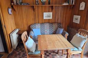 Möblierte 70m² Wohnung mit großer Terrasse, Gartenmitbenutzung mit Doppelgarage in Essen-Bergerhause – Die vollständige Adresse der Immobilie erhältst du vom Anbieter., 45136 Bergerhausen, Essen – Vorschaubild 2