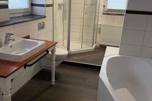 Großzügige Wohnung mit Traumterrasse & Garten in Erlangen Büchenbach - ab 01.08.26 – Jakob-Nein-Str. 15, 91056 Büchenbach Dorf, Erlangen – Vorschaubild 7