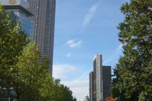 Wohn - und Geschäftshaus in bester Lage von Frankfurt Bergen-Enkheim mit sehr guten Mietern!