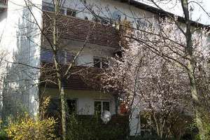 Schöne helle Dachgeschoß-Wohnung  in Heimstetten /  Kirchheim bei München