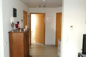 Traumhafte 2-Zimmer-Wohnung zum Verlieben mit XXL-Terrasse und neuwertigem Zustand – Die vollständige Adresse der Immobilie erhältst du vom Anbieter., 72770 Ohmenhausen, Reutlingen – Vorschaubild 9