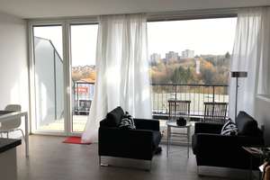 Ausgefallene 2- Zimmer Wohnung mit Terrasse / Minipenthouse in Würzburg, Lengfeld