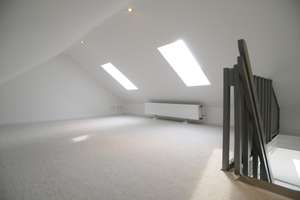 Wunderschöne Dachgeschosswohnung in bester Lage in Pempelfort! – 40211 Pempelfort, Düsseldorf – Vorschaubild 16