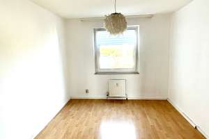 Attraktive 3-Zimmer-Wohnung mit Balkon nahe Eschborn – für Eigennutzer oder Kapitalanleger – Die vollständige Adresse der Immobilie erhältst du vom Anbieter., 65936 Sossenheim, Frankfurt am Main – Vorschaubild 3