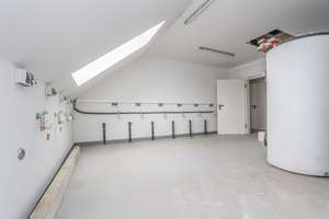 Moderne 1-Zimmer-Wohnung mit Empore 
1. Bezug nach Kernsanierung in Mönchengladbach-Dahl 
Nähe Hoc – Die vollständige Adresse der Immobilie erhältst du vom Anbieter., 41065 Dahl, Mönchengladbach – Vorschaubild 42