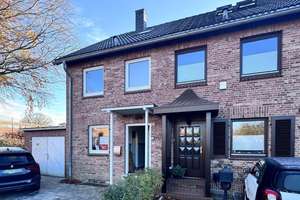 Gemütliches Reihenendhaus im Dichterviertel – charmant und mit eigenem Garten – Die vollständige Adresse der Immobilie erhältst du vom Anbieter., 24939 St. Gertrud, Flensburg – Vorschaubild 2