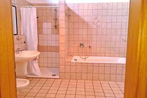 Gemütliches Wohnhaus mit Kachelofen und Dachterrasse – Die vollständige Adresse der Immobilie erhältst du vom Anbieter., 55545 Bad Kreuznach – Vorschaubild 6