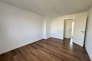 Lichtdurchflutete 2-Raum-Wohnung mit großzügigem Balkon  – 39104 Buckau, Magdeburg – Vorschaubild 3