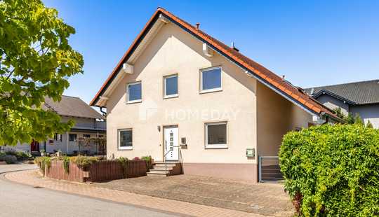 Bild von Charmantes Zweifamilienhaus mit separaten Eingängen in ruhiger Wohnlage