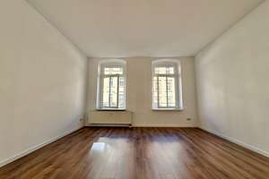 Chemnitz• Bernsdorf • 2 Zimmer • mit Balkon • Tageslichtbad • Stellplatz • schnell sein! – Die vollständige Adresse der Immobilie erhältst du vom Anbieter., 9126 Bernsdorf, Chemnitz – Vorschaubild 3