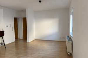 EBS-Studentin für 2er WG gesucht: Attraktive 3ZKB-Wohnung mit Balkon in ruhiger Lage von Eltville-E – Die vollständige Adresse der Immobilie erhältst du vom Anbieter., 65346 Eltville am Rhein – Vorschaubild 5