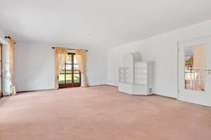 Sofort Bezugsfertig! Modernisiertes EFH in familiärer Lage mit traumhaftem Grundstück – Die vollständige Adresse der Immobilie erhältst du vom Anbieter., 95500 Heinersreuth – Vorschaubild 5
