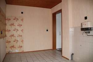IMMOBILIE MIT POTENTIAL - 2-3-FAMILIEN-RH IN ELSTERBERG - PROV.-FREI – Die vollständige Adresse der Immobilie erhältst du vom Anbieter., 7985 Elsterberg – Vorschaubild 17