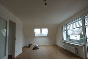 Top 4 Zi. Wohnung in ruhige Lage – Turnhallestr. ., 70565 Rohr, Stuttgart – Vorschaubild 3