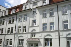 Schöne 1,5 Zimmer-Wohnung mit Parkett in ruhiger Lage! – Die vollständige Adresse der Immobilie erhältst du vom Anbieter., 19055 Werdervorstadt, Schwerin – Vorschaubild 1
