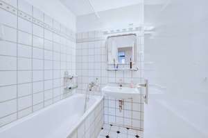 Wunderschöne lichtdurchflutete 3-Zimmer-Wohnung in Bogenhausen - Sofort einziehen und wohlfühlen! – Die vollständige Adresse der Immobilie erhältst du vom Anbieter., 81927 Johanneskirchen, München – Vorschaubild 12