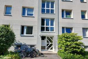 Tolkewitz: Helle kleine 3-R -Whg  Wanne + Balkon! – Kipsdorfer Str. 145, 1279 Tolkewitz/Seidnitz-Nord, Dresden – Vorschaubild 18