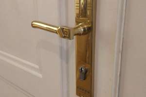 Erstbezug nach Sanierung: Etagenwohnung in Altbremer Haus – Die vollständige Adresse der Immobilie erhältst du vom Anbieter., 28203 Steintor, Bremen – Vorschaubild 2