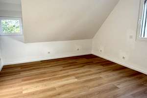 Luxus-Einfamilienhaus mit 3 Bädern, Kamin, Fußbodenheizung & großer Terrasse in Wuppertal – Immenweg 29, 42279 Oberbarmen, Wuppertal – Vorschaubild 18