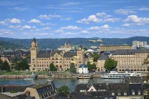 Panorama-Loge über Koblenz – Dreiparteienhaus am Klausenberg – Die vollständige Adresse der Immobilie erhältst du vom Anbieter., 56077 Ehrenbreitstein, Koblenz – Vorschaubild 2