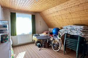 Einfamilienhaus mit gepflegtem Garten und PV‑Anlage in Lützelburg – Die vollständige Adresse der Immobilie erhältst du vom Anbieter., 86456 Gablingen – Vorschaubild 13