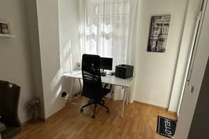 Ruhige und Helle Altbauwohnung mit Balkon im Essener Süden – Sibyllastraße 9, 45136 Rüttenscheid, Essen – Vorschaubild 5