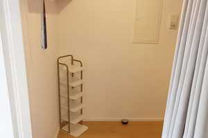 Moderne, möblierte u. renovierte 1 Zi. Wohnung mit Balkon in ruhiger Lage – München – Vorschaubild 12