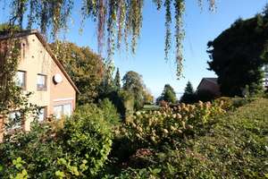 Wohnimmobilie in Eckernförde mit Neubauoption für ein Mehrfamilienhaus mit 4 Wohnungen in Strandnähe – Die vollständige Adresse der Immobilie erhältst du vom Anbieter., 24340 Eckernförde – Vorschaubild 2