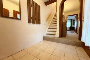 TOP-Preis...die Modernisierung kann starten.
4 Zimmer auf 131 m². Herrliches Grundstück.
Südstadt. – Die vollständige Adresse der Immobilie erhältst du vom Anbieter., 78050 Villingen, Villingen-Schwenningen – Vorschaubild 22