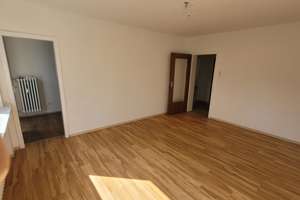Ruhig im Grünen und doch zentral: 2,5-Zimmer-Wohnung in Bochum – Die vollständige Adresse der Immobilie erhältst du vom Anbieter., 44799 Querenburg, Bochum – Vorschaubild 3