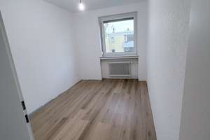 Wohnen mit Charakter: Großzügige 4-Zimmer-Wohnung in Hannover-Vinnhorst – Die vollständige Adresse der Immobilie erhältst du vom Anbieter., 30419 Vinnhorst, Hannover – Vorschaubild 9