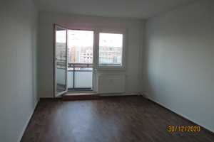 Singlewohnung ganz oben! – Zossener Straße 134, 12629 Berlin – Vorschaubild 1