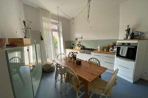 Ruhige 3-Zimmer  Altbauwohnung mit Wohnküche und Balkon in Neuhausen  – Arilleriestraße 25a, 80636 Dom Pedro, München – Vorschaubild 9