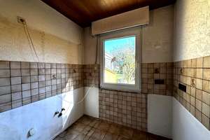Reihenmittelhaus in Gelsenkirchen-Heßler mit Entwicklungspotential! – Die vollständige Adresse der Immobilie erhältst du vom Anbieter., 45883 Heßler, Gelsenkirchen – Vorschaubild 9