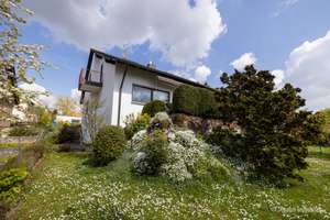 Gut gepflegt: Freistehendes EFH in Fürth - Burgfarrnbach / Haus kaufen